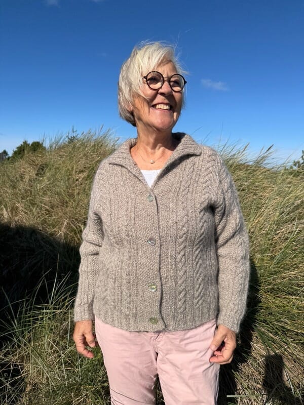 Tomas cardigan by Hanne Falkenberg, No 20 + silk mohair knitting kit