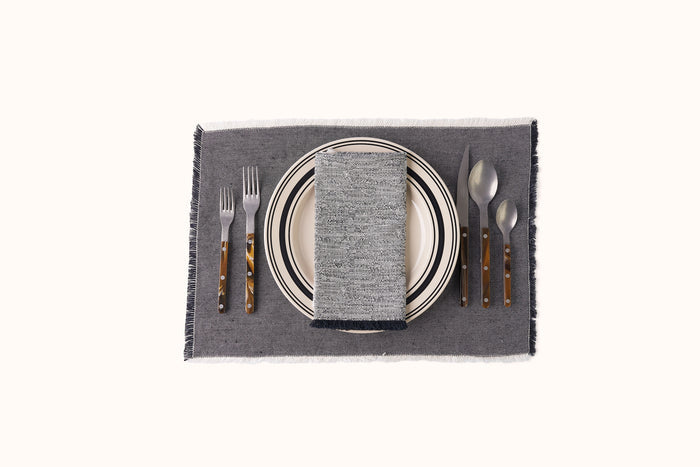 ARCOLAIO FRINGE EDGE PLACEMAT