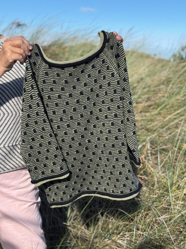 Bits blouse by Hanne Falkenberg, knitting pattern