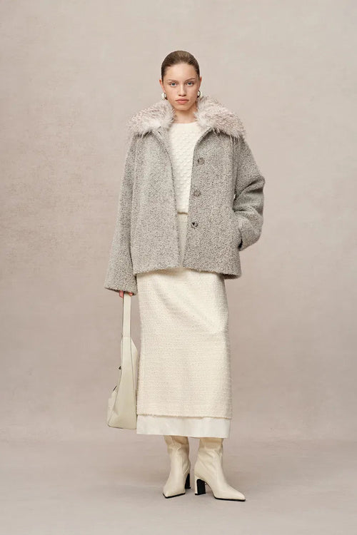 Blossom Detachable Fur Collar Coat in Wool