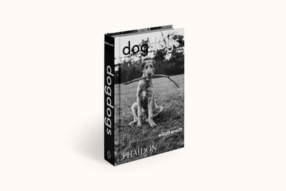 DOGSDOGS BY ELLIOTT ERWHITT
