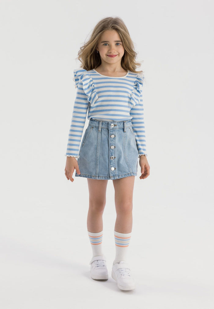 Girls light blue denim skirt, front view, with button fastening and front pockets.