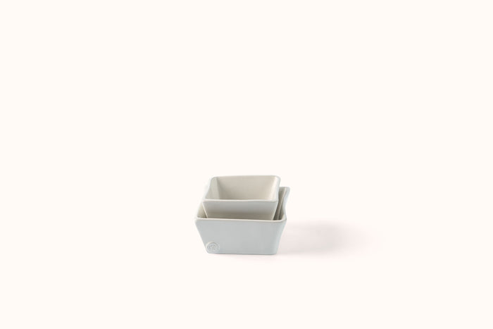 MONTES DOGGETT CERAMIC SQUARE BOWLS NO. 381