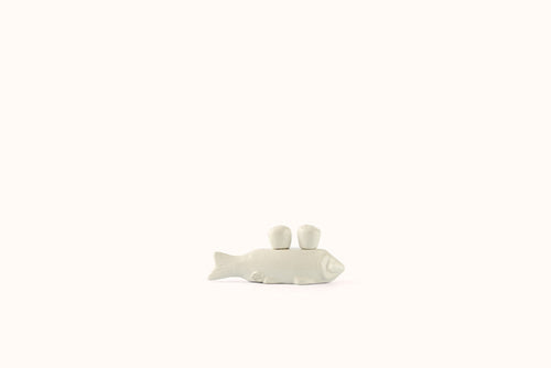 MONTES DOGGETT FISH SALT + PEPPER NUMBER 91