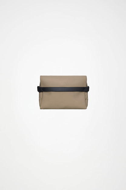 RAINS OTG Wash Bag Beige 3.50L H20 x D6 x W27 cm Wash Bag