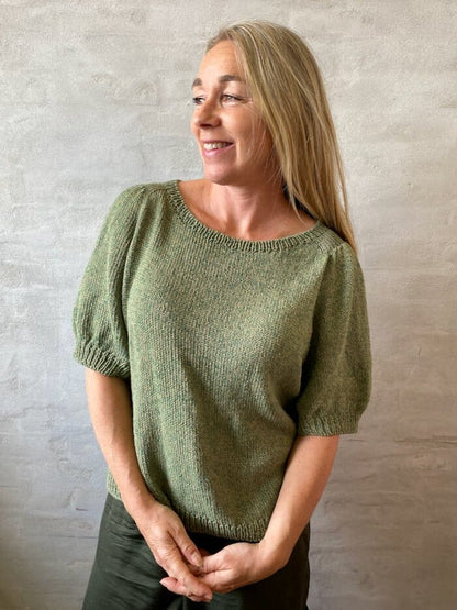 Paloma T-shirt w. puff sleeves by Önling, No 21 + 13 knitting kit Knitting kits Önling - Katrine Hannibal