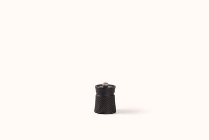 PEUGEOT BLACK CAST IRON BALI FONTE PEPPER MILL