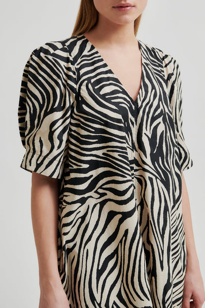 Pranni Dress
