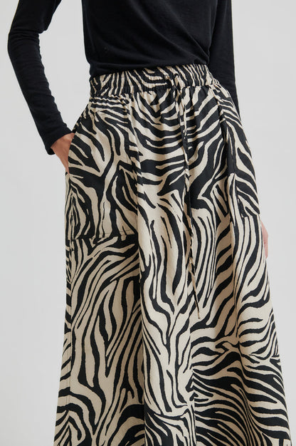 Pranni Skirt