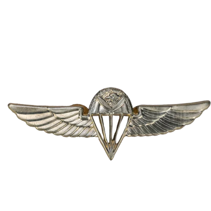 Uganda Army Basic Parachutist Wings Badge - Army & Outdoors - Flags, Badges & Insignia