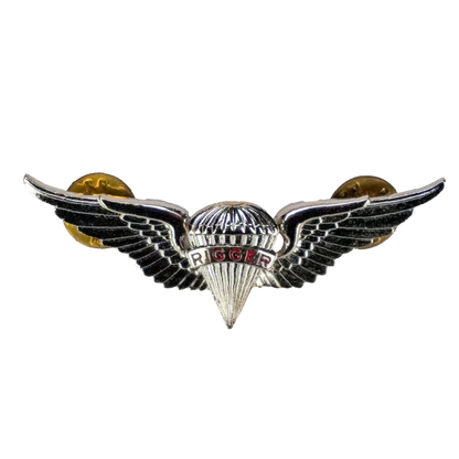 US Army Parachute Rigger Qualification Badge - US Army Surplus - Flags, Badges & Insignia