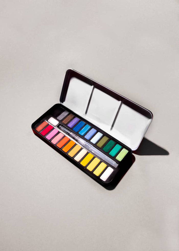 Watercolor paint set